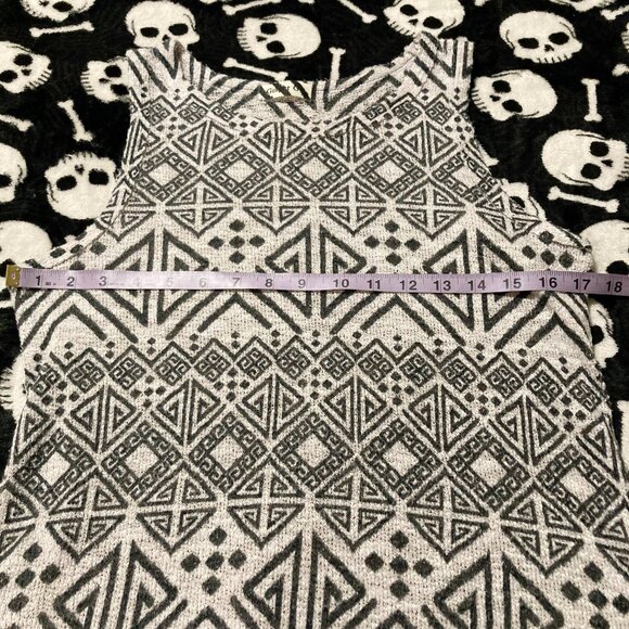 GINGER G Grey geometric print knit tank top ~ Art Deco inspired XS SMALL top - Picture 9 of 13